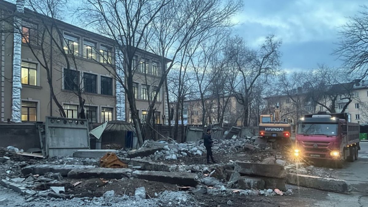 Сүрілген ғимарат