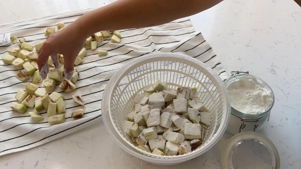 Баклажаны в крахмале