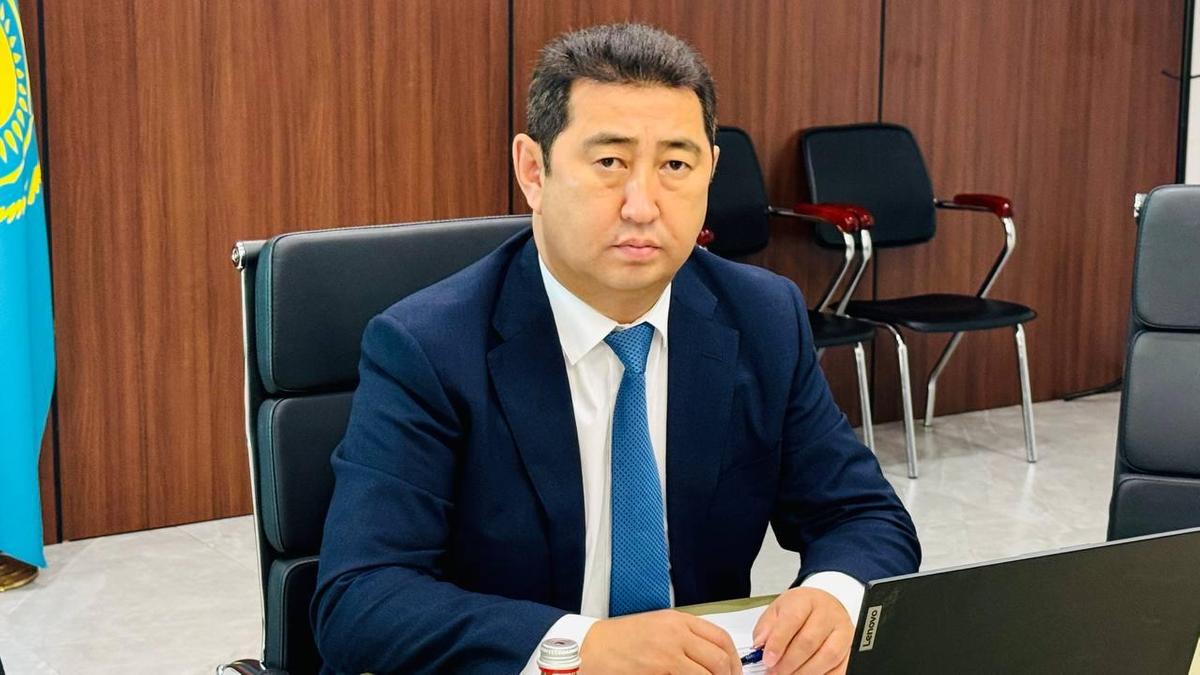 Айдарбек Сапаров