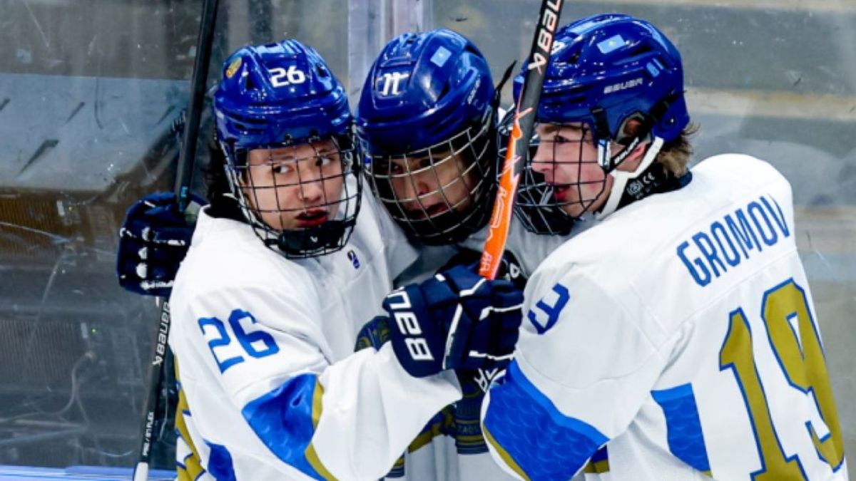 Сборная Казахстана по хоккею