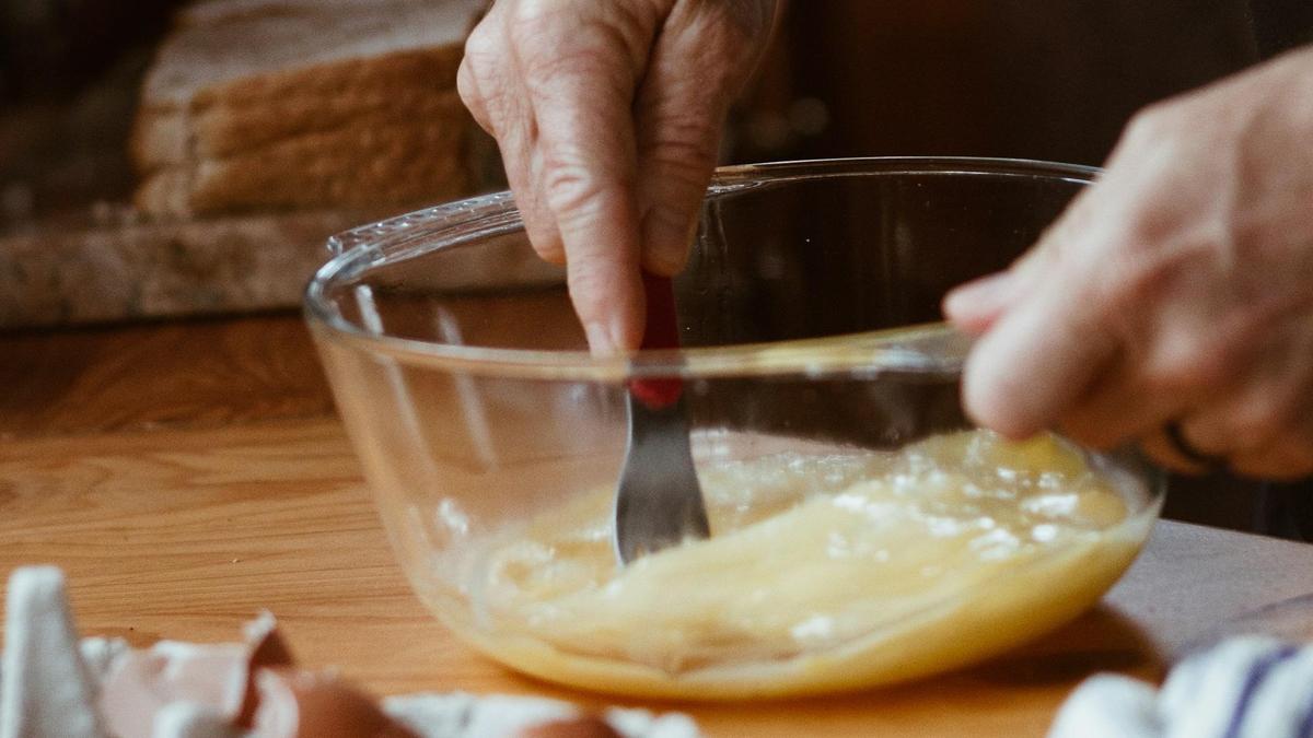 Язычки из слоеного теста: как быстро сделать выпечку к чаю