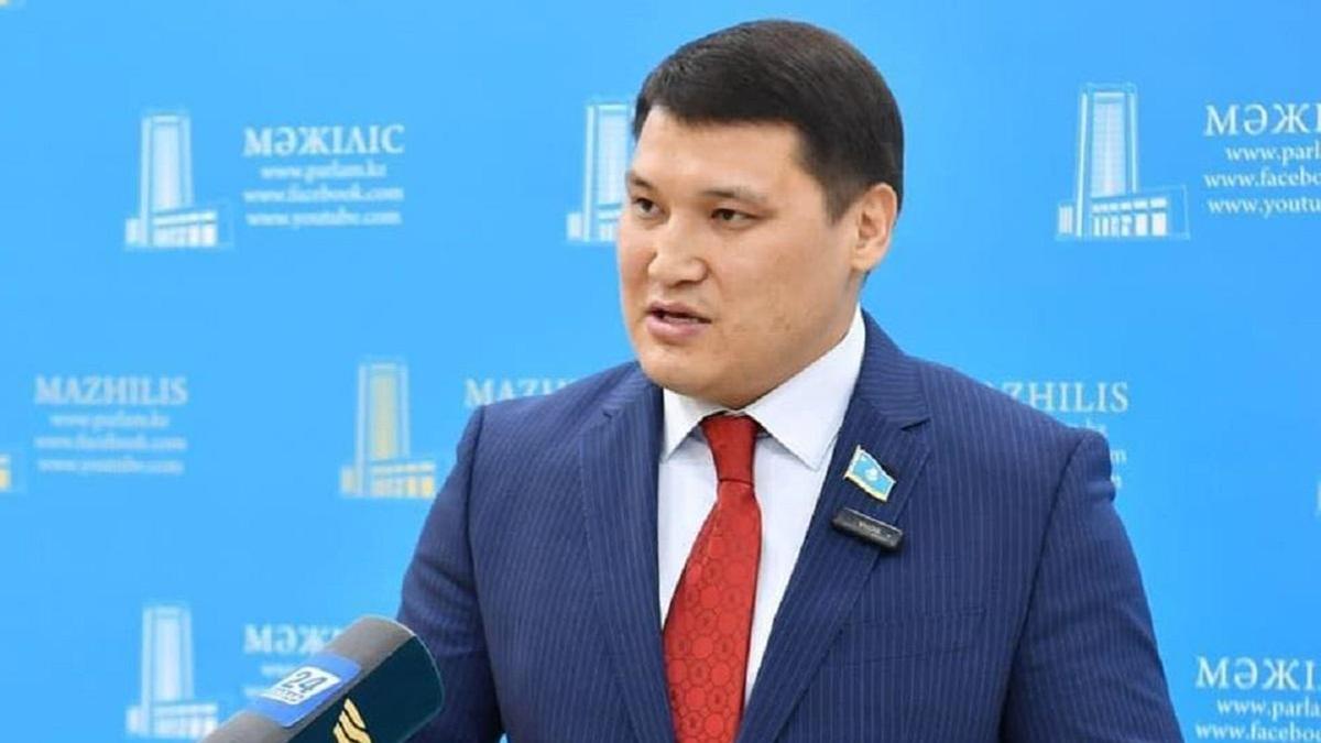 Руслан Берденов Руслан Берденов