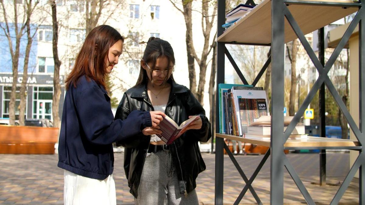 "Кітап FEST" "Кітап FEST"
