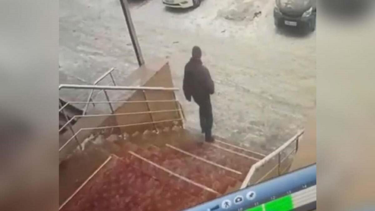 Астанада қонақ үйлердің бірінде танысымен кездескен әйел телефонынан айырылды Астанада қонақ үйлердің бірінде танысымен кездескен әйел телефонынан айырылды