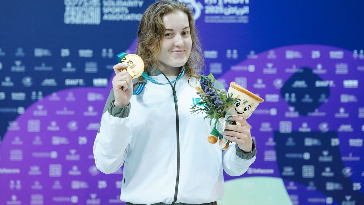 Казахстанская пловчиха Софья Сподаренко