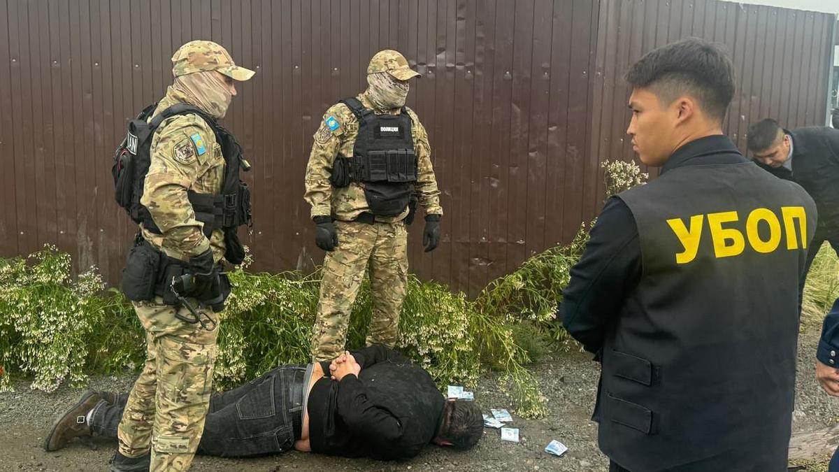 Подозреваемый в вымогательстве