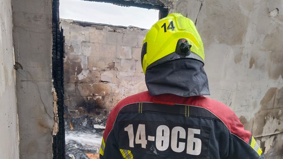Пожарный на месте происшествия