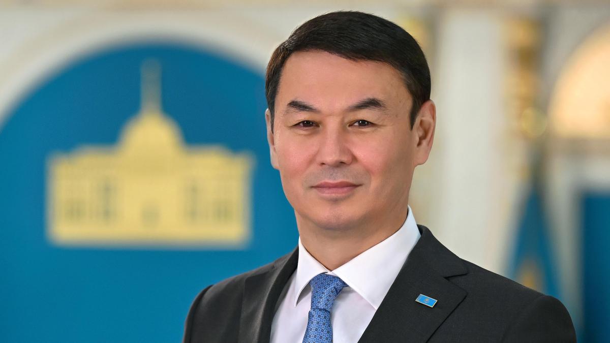 Дархан Сатыбалды Дархан Сатыбалды