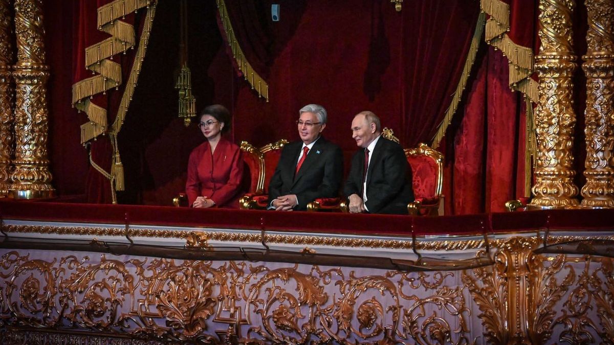 Касым-Жомарт Токаев и Владимир Путин в Большом театре