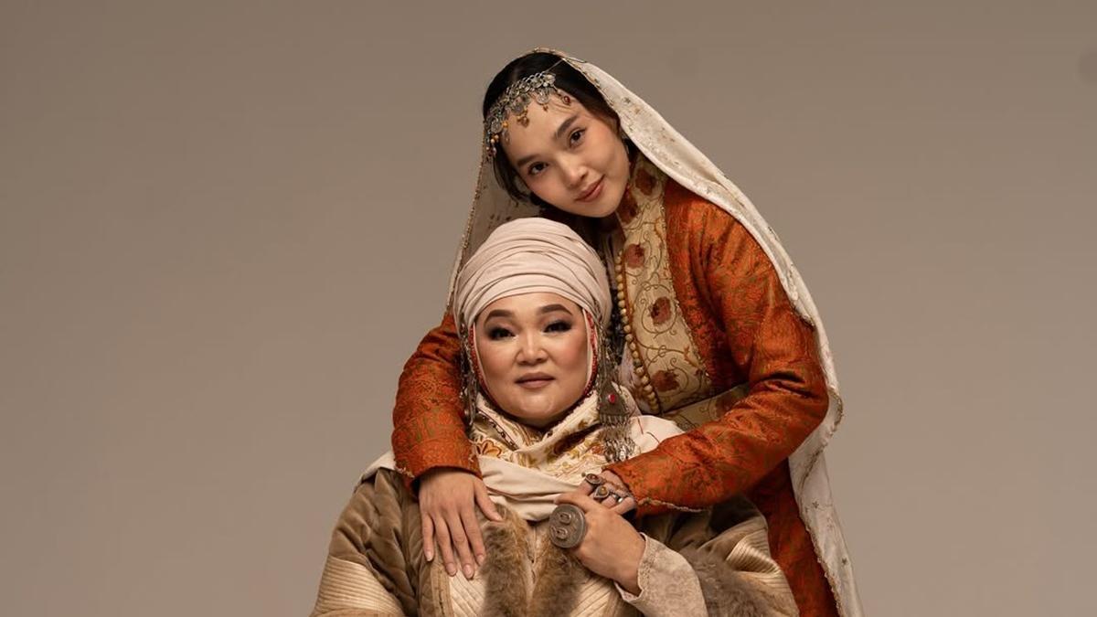 Жанар Айжанова и Айжулдыз Адайбекова