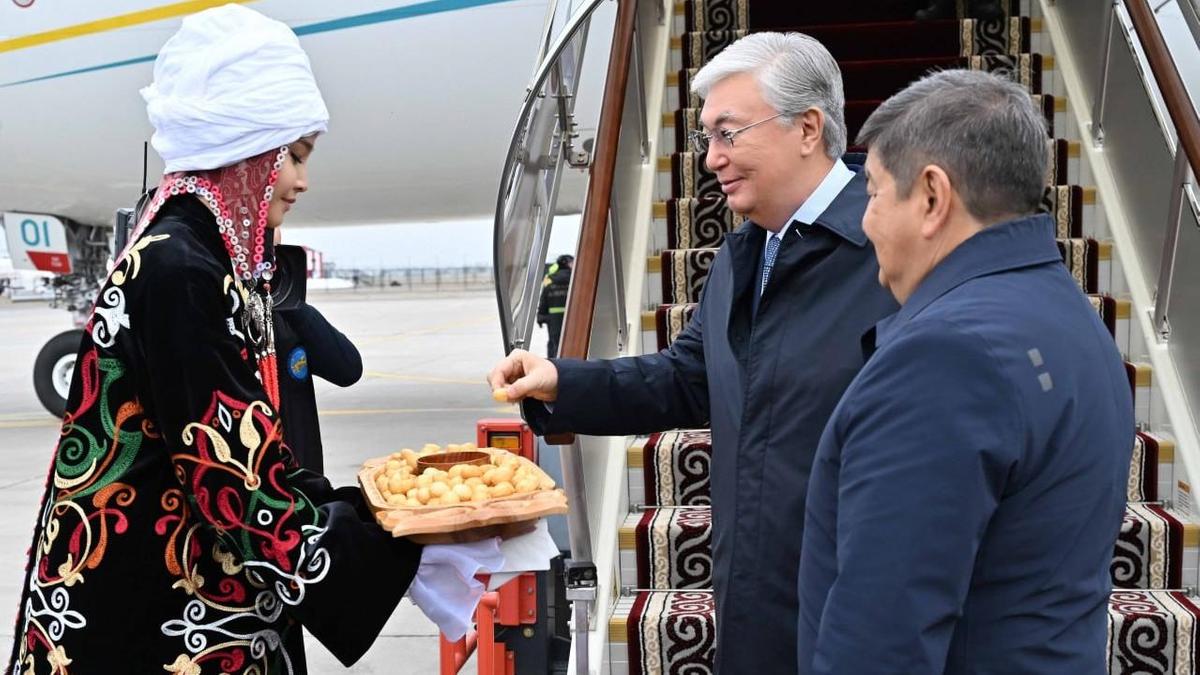 Қасым-Жомарт Тоқаевтың Қырғызстанға жұмыс сапары Қасым-Жомарт Тоқаевтың Қырғызстанға жұмыс сапары
