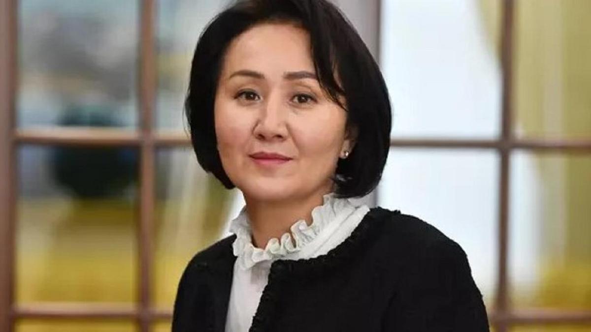 Айгүл Асанбаева Айгүл Асанбаева