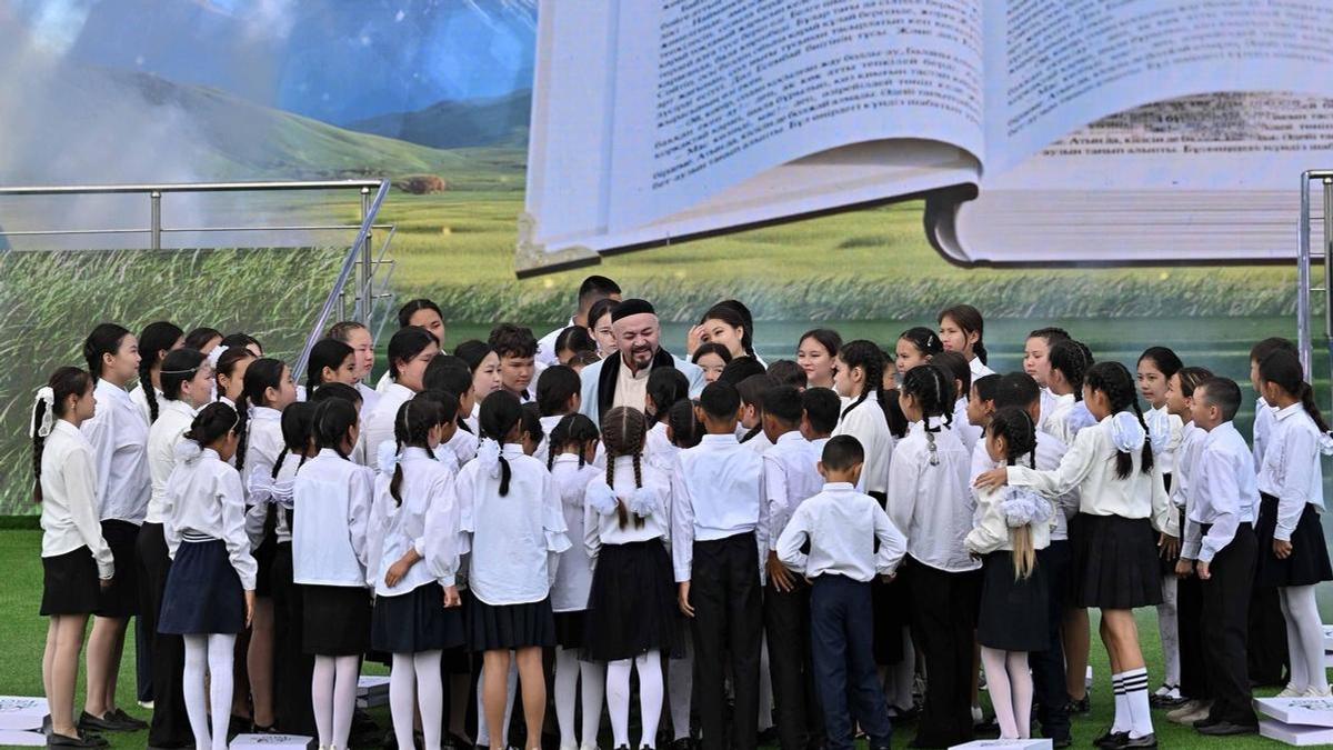 180-летие Абая завершилось в Абайском районе