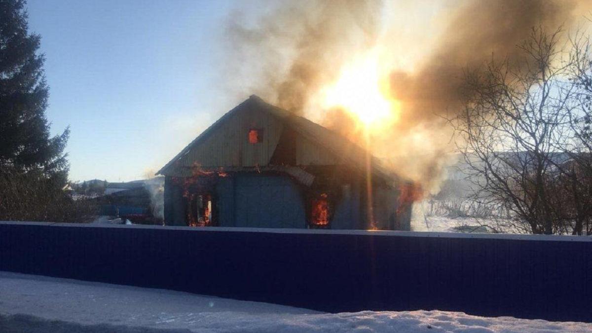 Пожар в селе в ВКО