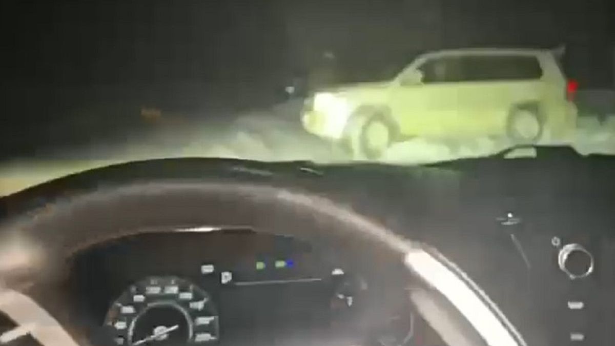 Автомобиль