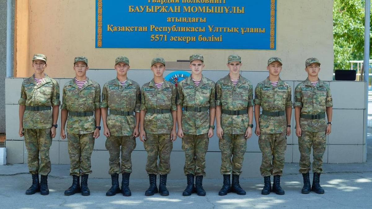 Анамның емшегі Құрылысшыларды блять