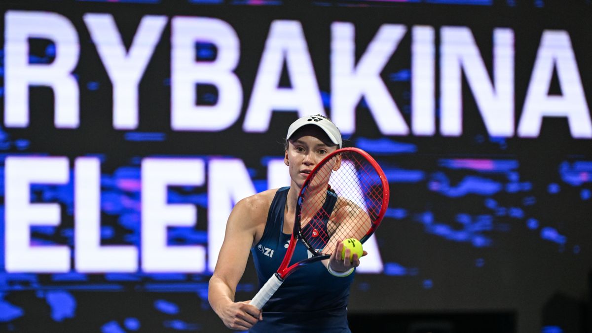 Елена Рыбакина