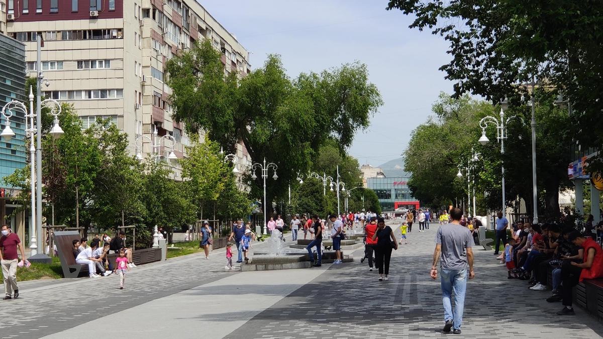 Адамдар Адамдар