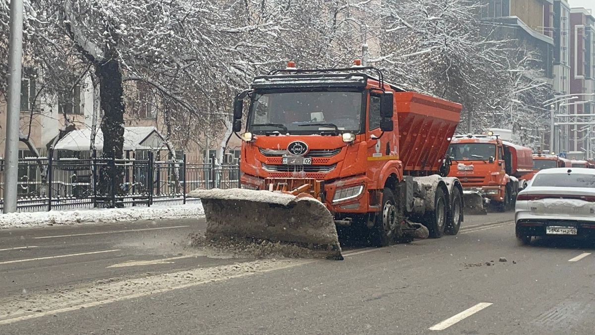 Снегопад в Алматы