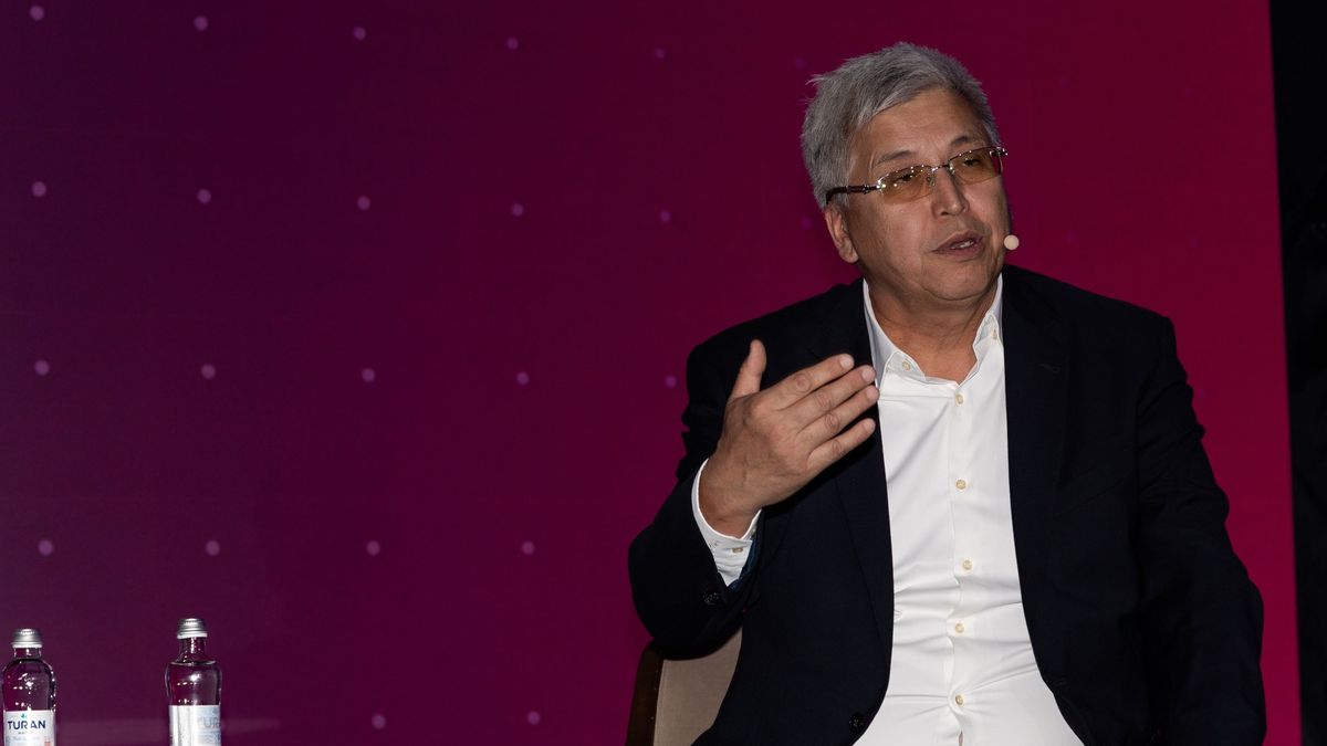 Мейрам Раганин, врач-стоматолог, PhD