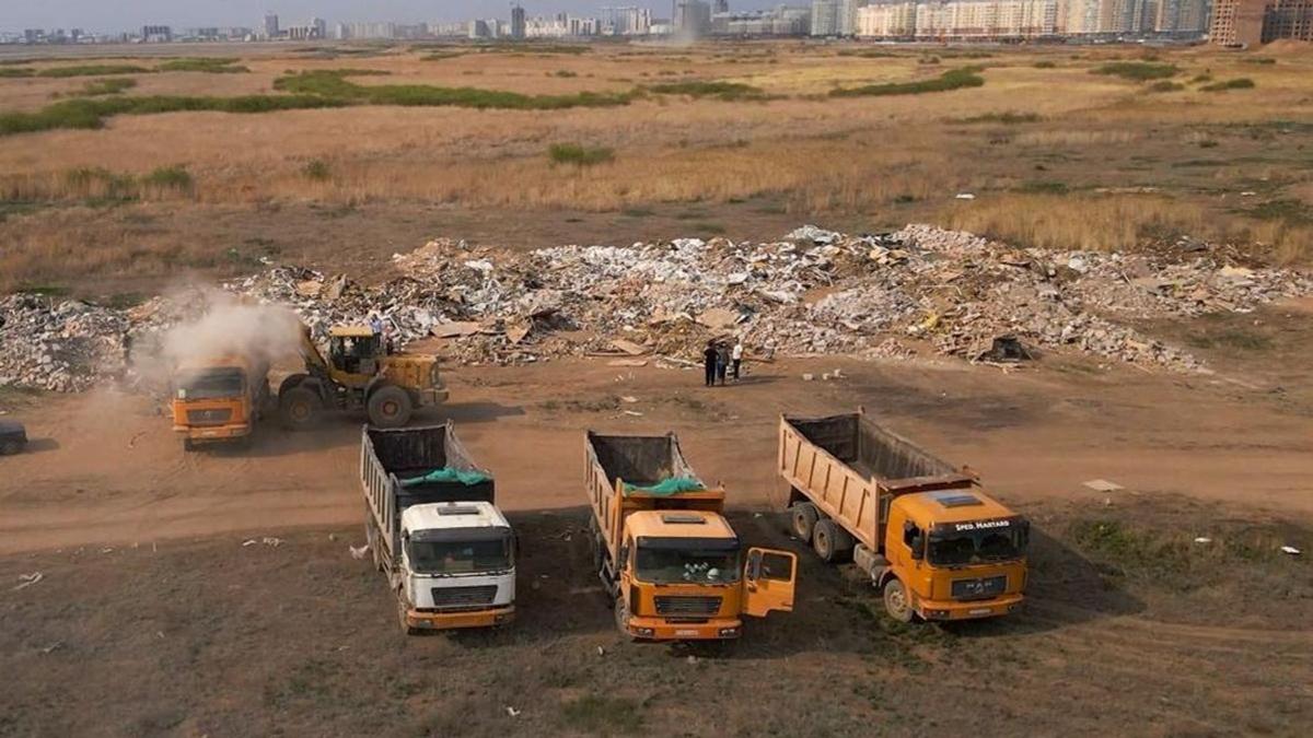 Вывоз мусора со свалок в городе Астане