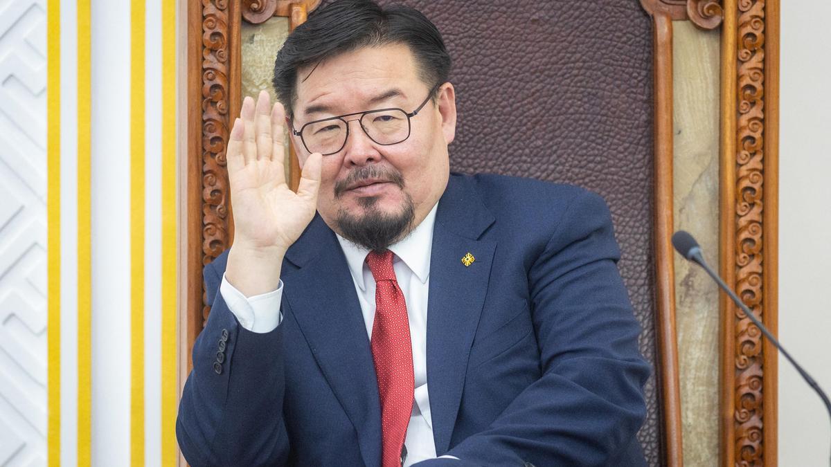 Гомбожавын Занданшатар