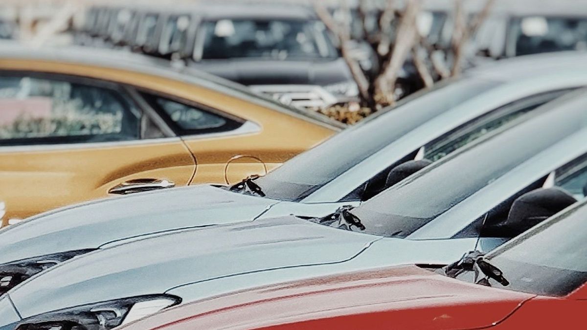 Автомобили