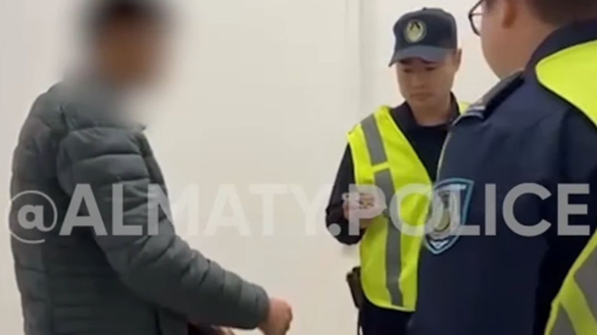 Задержанный и полиция