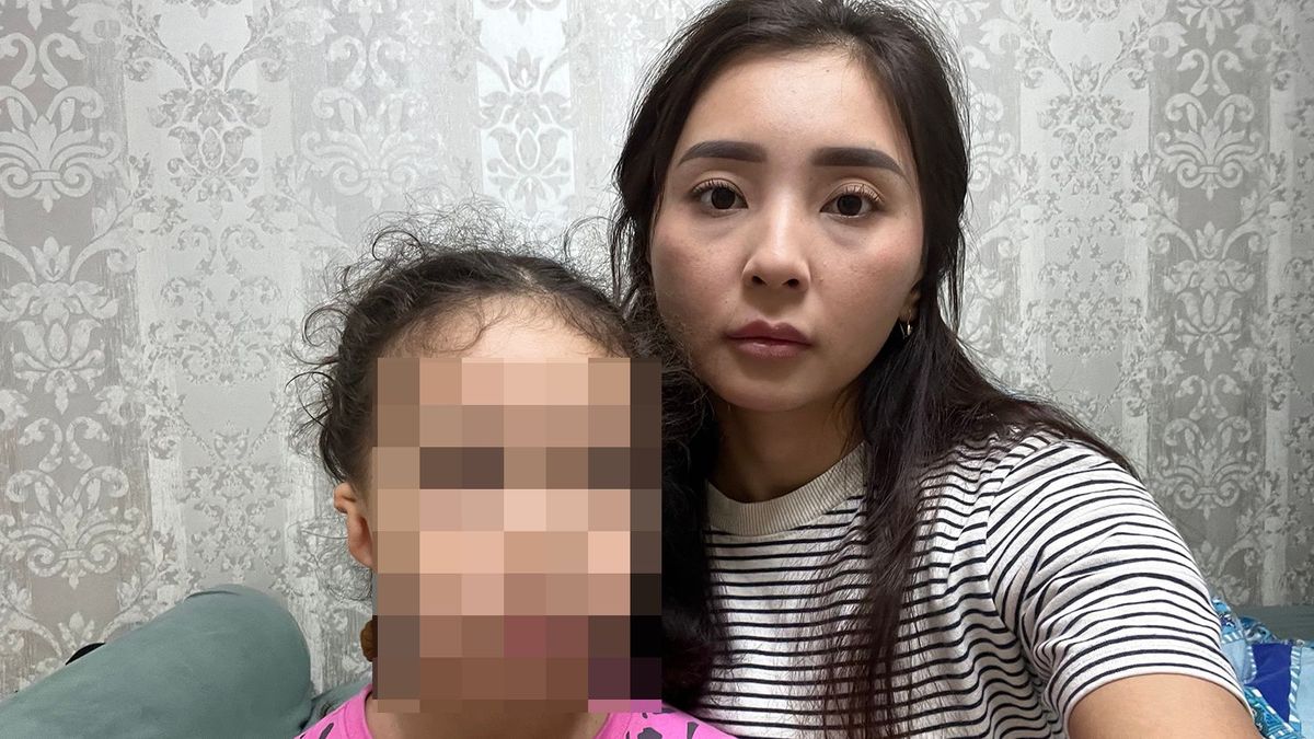 Амина с мамой