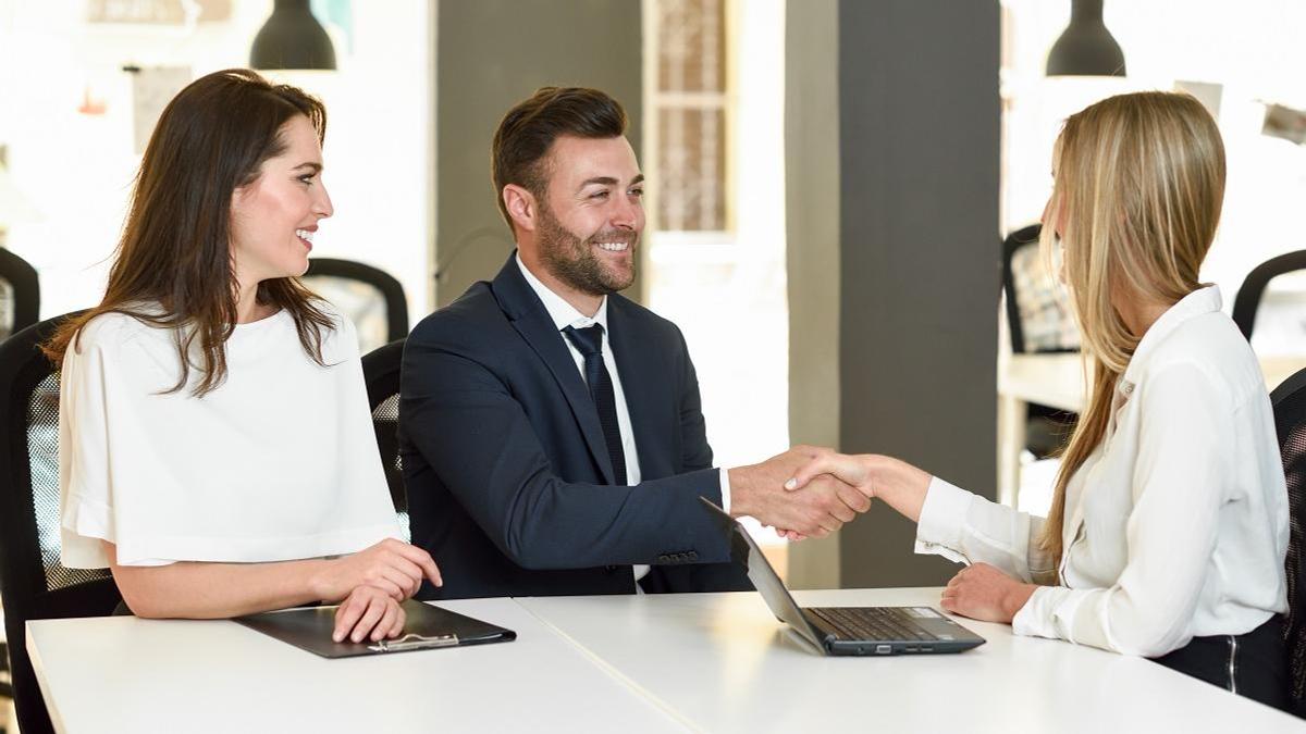 Семья на консультации