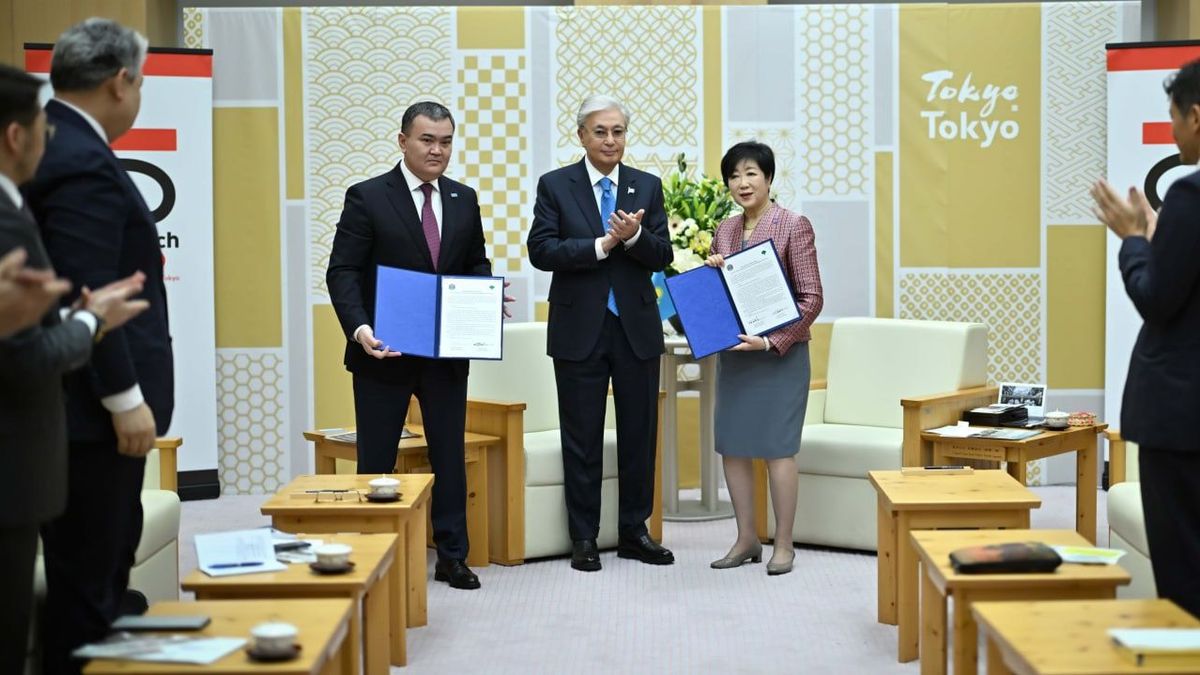 Жеңіс Қасымбек және Юрико Коикэ