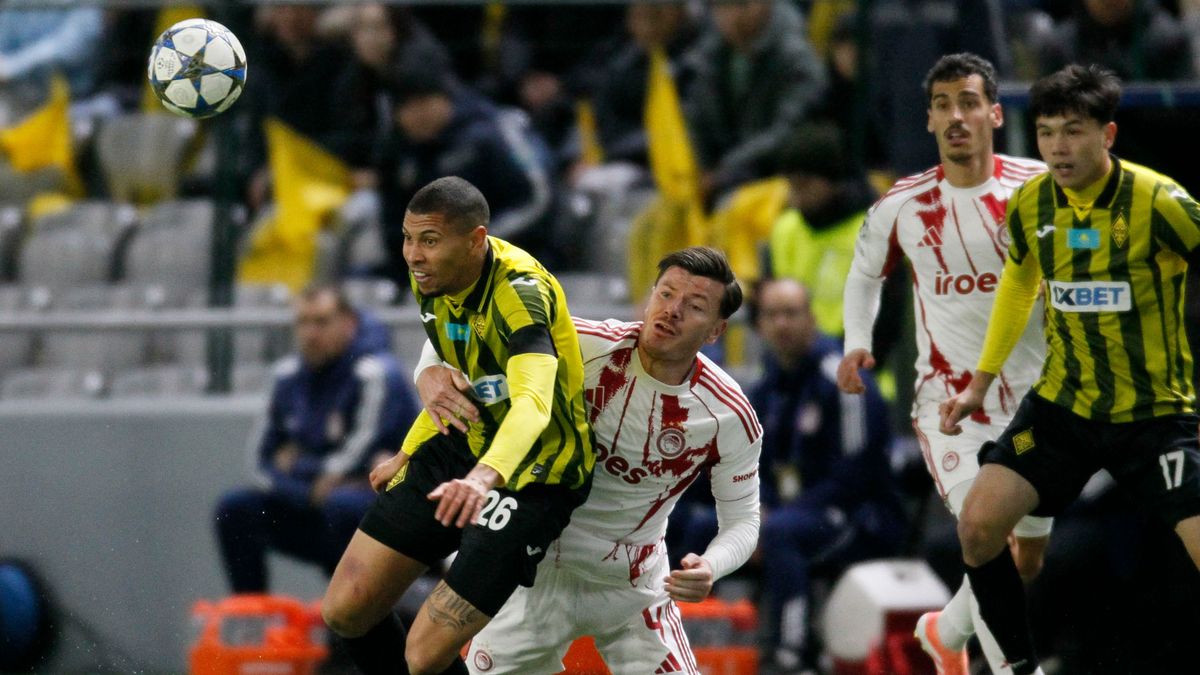 Матч "Кайрата" и "Олимпиакоса" в ЛЧ