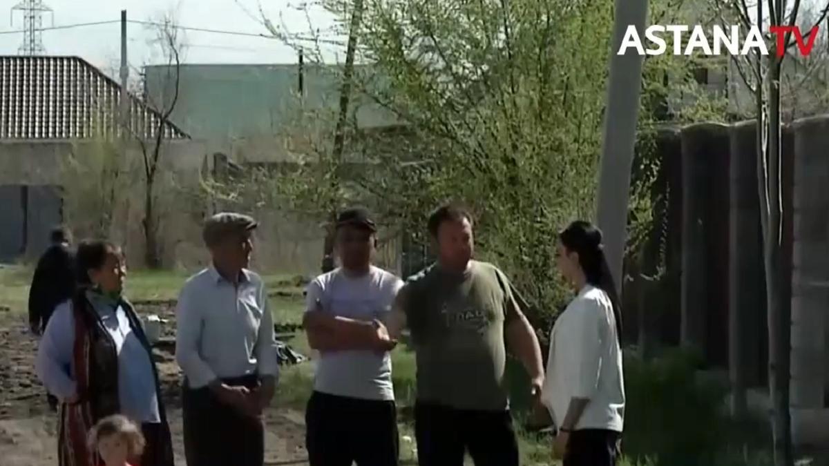 Жители села Кайнар Жители села Кайнар