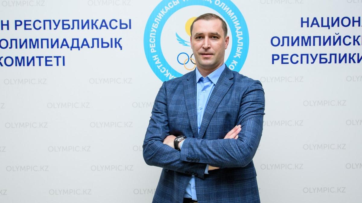 Дмитрий Карпов - главный тренер сборной Казахстана по легкой атлетике Дмитрий Карпов - главный тренер сборной Казахстана по легкой атлетике