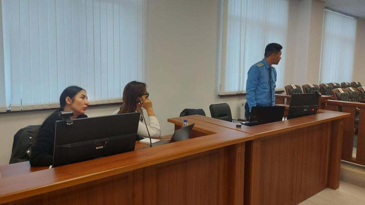 В зале суде по делу об убийстве Яны Легкодимовой