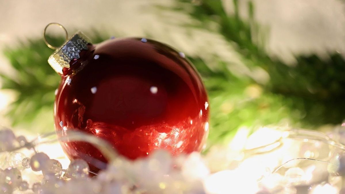 Новогодние украшения