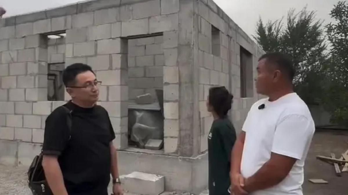 Шерзат Болаттың отбасына салынып жатқан үй