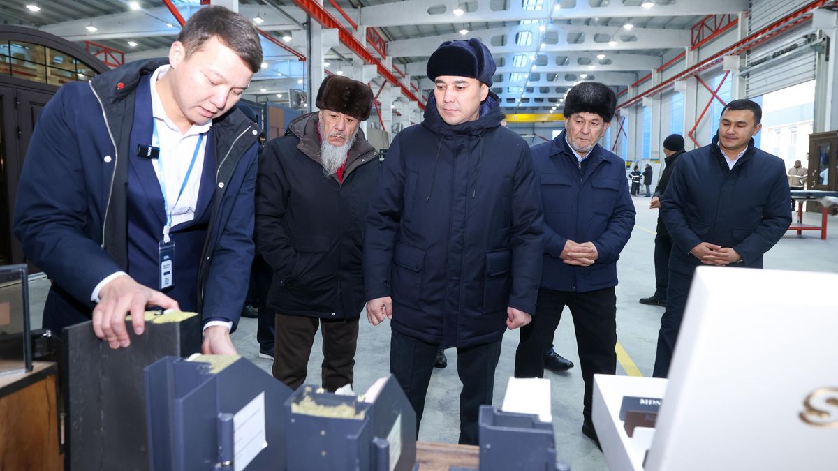 Открытие завода по выпуску металлических дверей