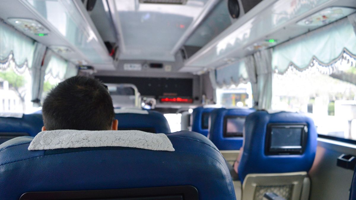 В салоне автобуса