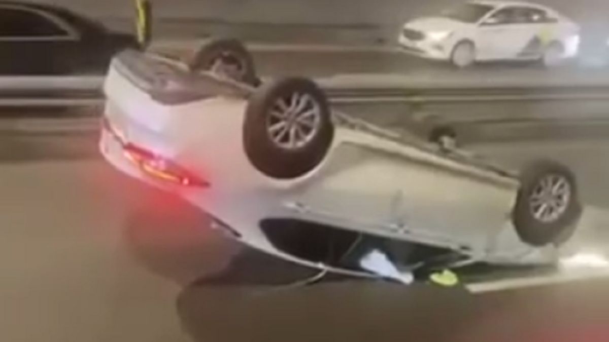 Автомобиль попал в аварию