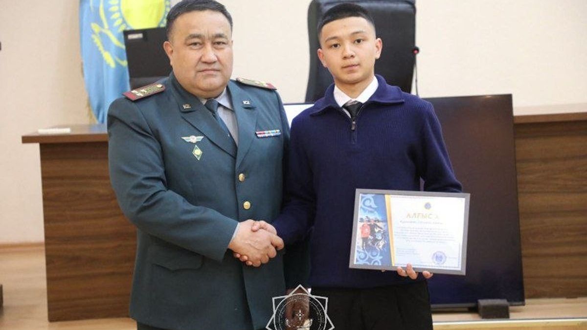 Әділжан Дүренбеков марапатталды
