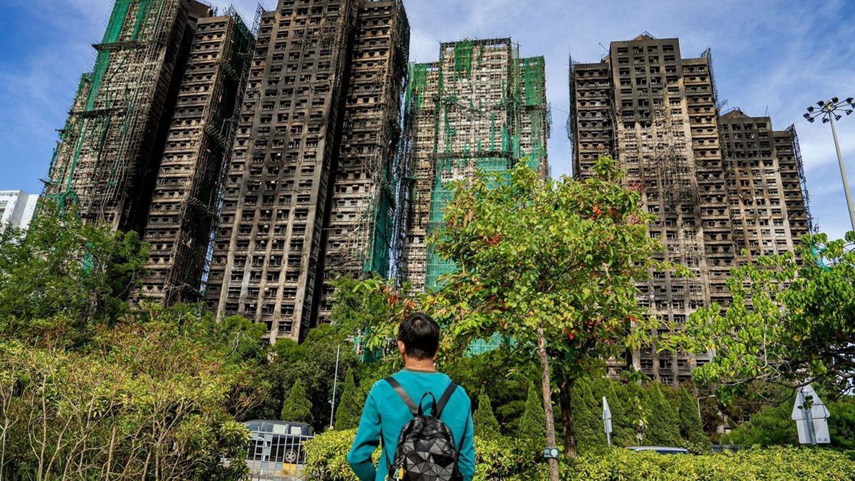 Гонконгтағы өрт шыққан тұрғын үй кешені