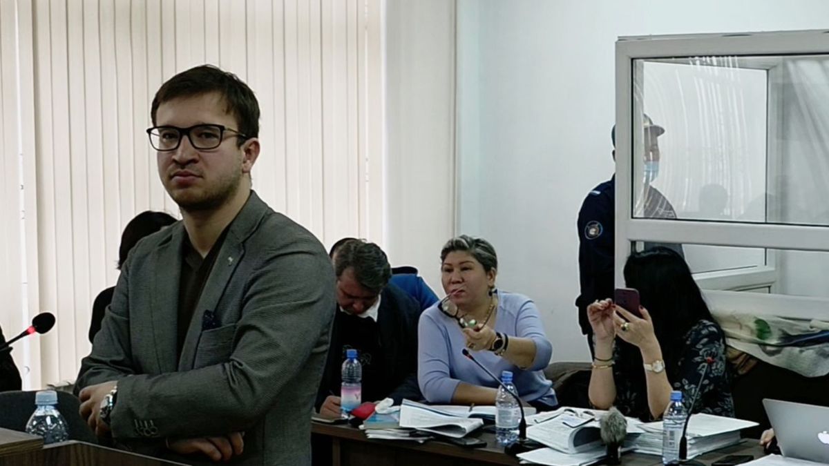 Владислав Лихачёв