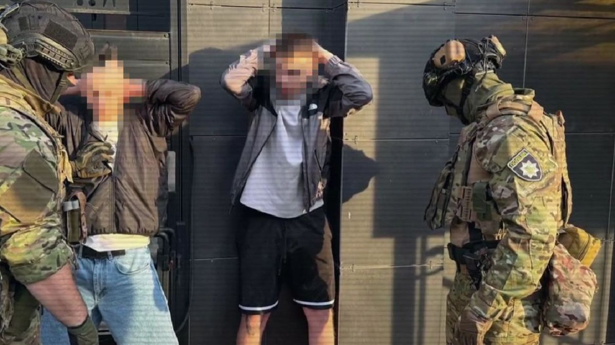 Задержание подозреваемых