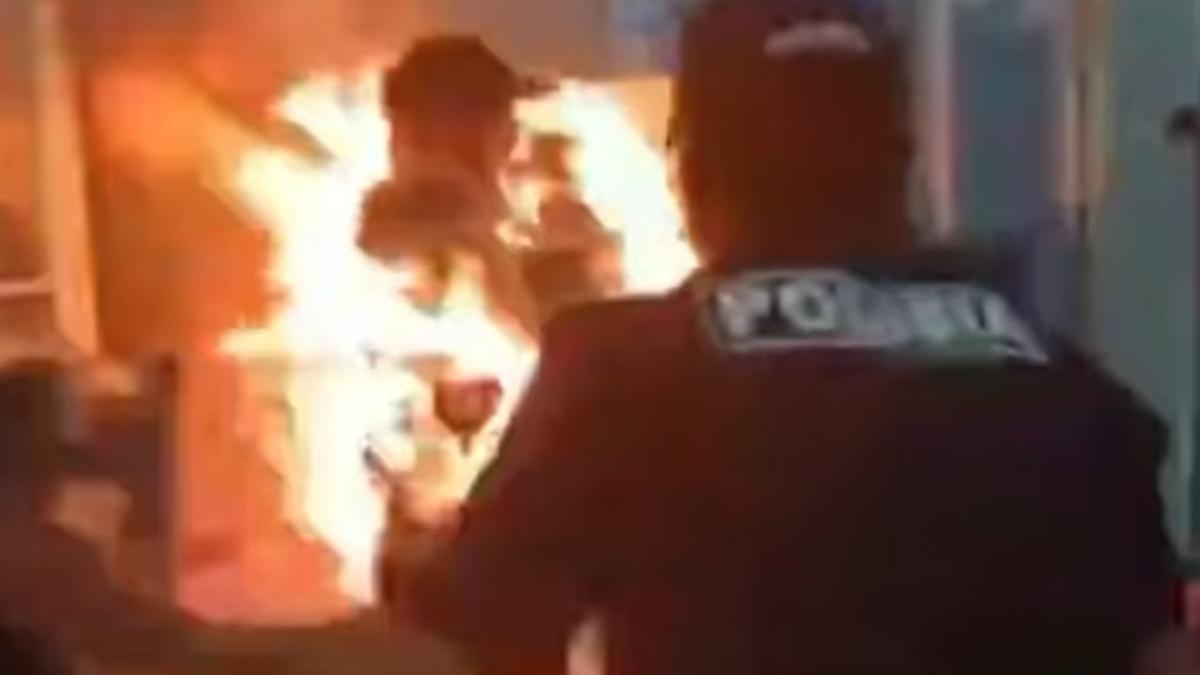 Самоподжог в Алматы