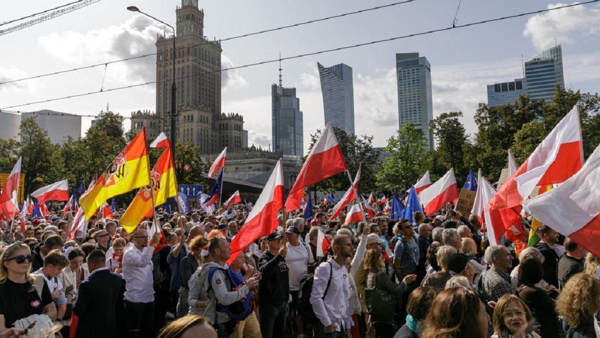 Митинг в Варшаве