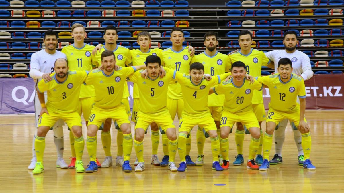 Казахстан вошел в восьмерку лучших сборных мира по футзалу