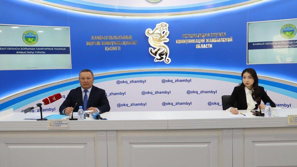Қанатбек Қайшыбекұлы қоқысты кәдеге жарату мәселелері жөніндегі отырыста Қанатбек Қайшыбекұлы қоқысты кәдеге жарату мәселелері жөніндегі отырыста