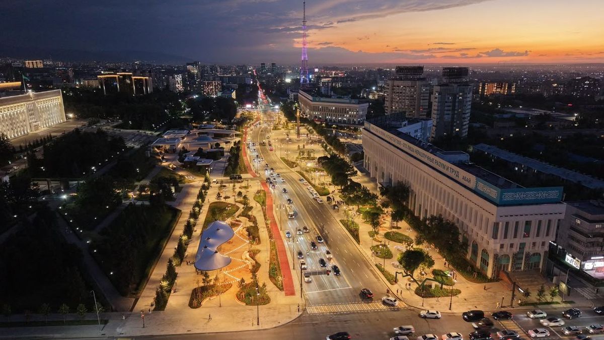 Площадь Республики