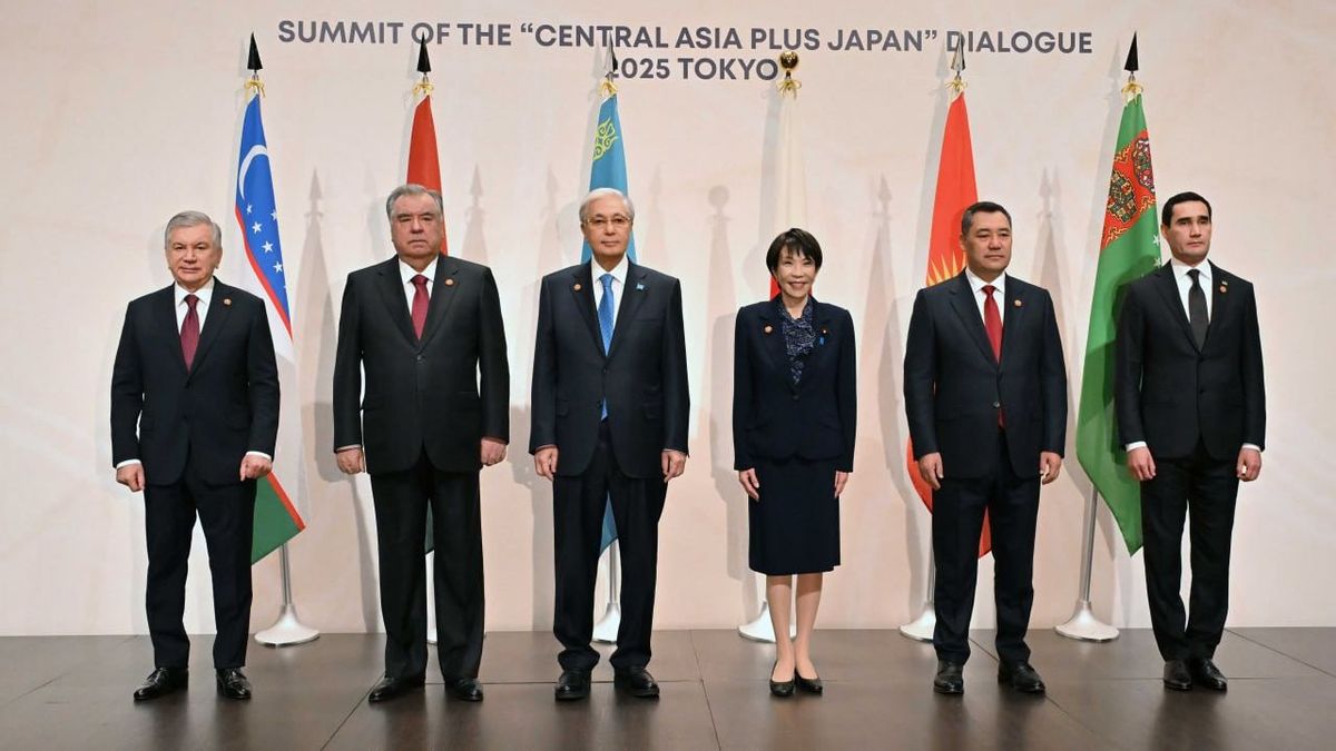 Президенты стран Центральной Азии и премьер-министр Японии